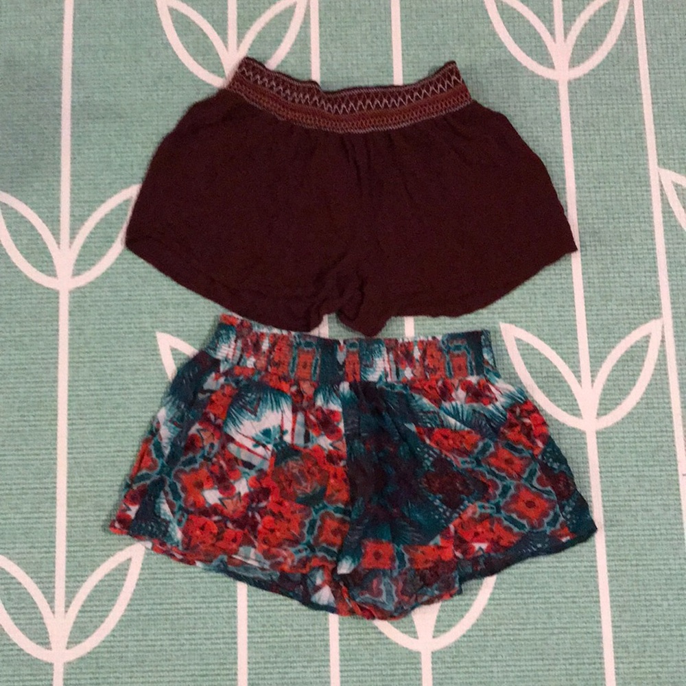2 Mossimo shorts size M & L